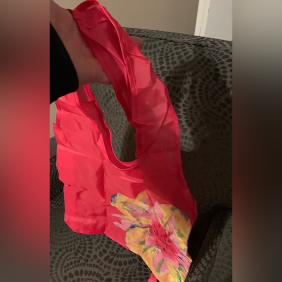 Floral Totebag Bundle, Set of 3 , NWT, Polyester - Picture 4 of 15